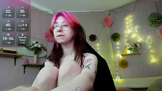 Snapshot of Alice_Nyx chatting on 14, 5, 2026 Alice Nyx online show from 14, 5, 2026
