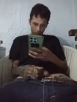 eroos twink online show from 1, 6, 2026