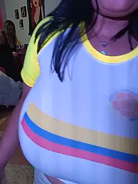 Snapshot of SerenaDupont_ chatting on 17, 6, 2026 SerenaDupont online show from 17, 6, 2026