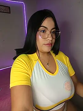 Snapshot of SerenaDupont_ chatting on 28, 6, 2026 SerenaDupont online show from 28, 6, 2026
