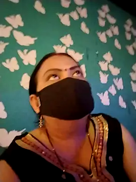 Snapshot of Kajal-Sharma00 chatting on 23, 4, 2026 Kajal-Sharma00 online show from 23, 4, 2026
