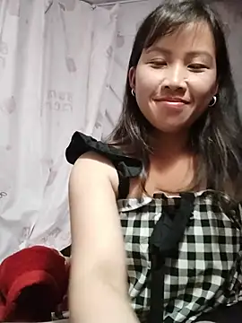 Snapshot of Yo-must chatting on 29, 5, 2026 Yo-must online show from 29, 5, 2026
