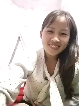 Snapshot of Yo-must chatting on 24, 4, 2026 Yo-must online show from 24, 4, 2026