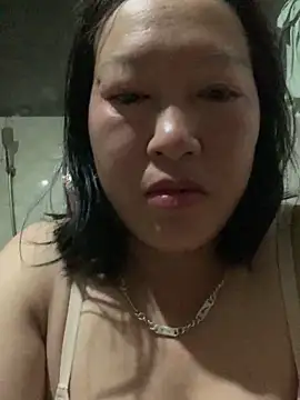Snapshot of candy-beo chatting on 15, 4, 2026 candy-beo online show from 15, 4, 2026