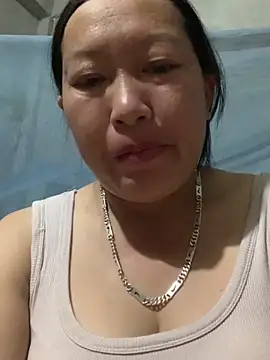 Snapshot of candy-beo chatting on 21, 4, 2026 candy-beo online show from 21, 4, 2026