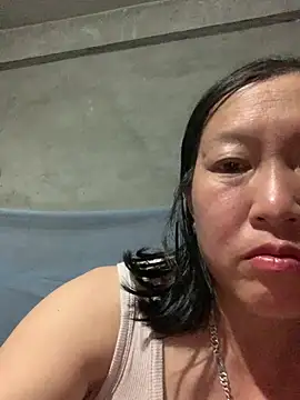 Snapshot of candy-beo chatting on 30, 4, 2026 candy-beo online show from 30, 4, 2026