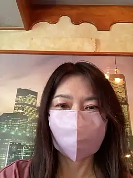 Snapshot of lemonade_madame chatting on 20, 4, 2026 lemonade madame online show from 20, 4, 2026