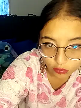 kitsune nyoko online show from 6, 4, 2026