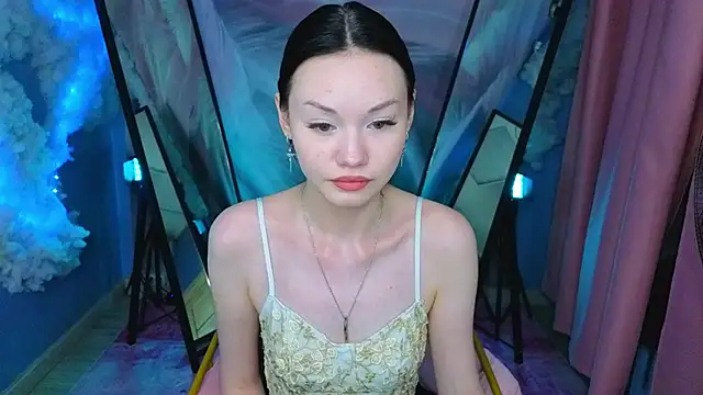 LilySparkls online show from 6, 5, 2026