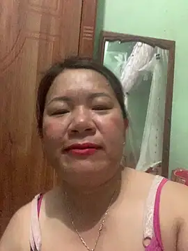   Evelyn   online show from 17, 5, 2026