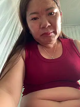   Evelyn   online show from 15, 4, 2026