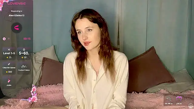 Snapshot of NessBarre chatting on 25, 6, 2026 NessBarre online show from 25, 6, 2026