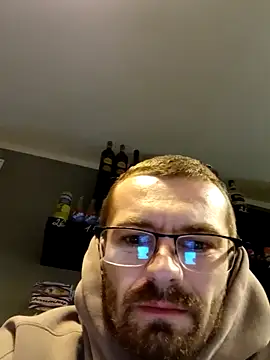Snapshot of jozsi1995 chatting on 15, 4, 2026 jozsi1995 online show from 15, 4, 2026