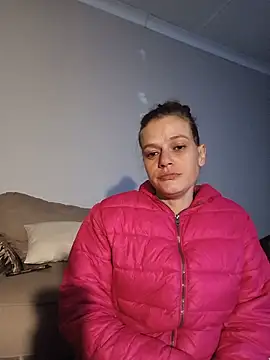 Snapshot of Skymadison6 chatting on 6, 6, 2026 Skymadison6 online show from 6, 6, 2026