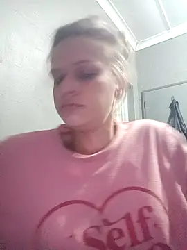 Snapshot of Skymadison6 chatting on 29, 4, 2026 Skymadison6 online show from 29, 4, 2026
