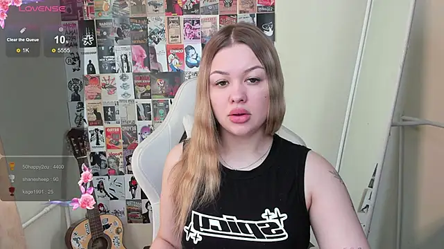 AmeliePeach online show from 24, 5, 2026