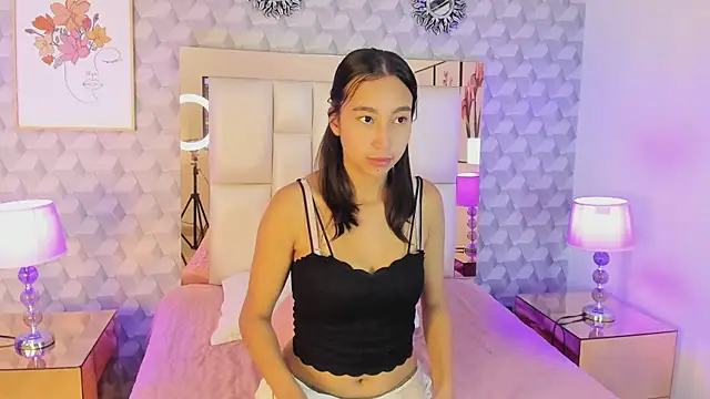 Snapshot of Amber_Ashfang chatting on 25, 4, 2026 Amber Ashfang online show from 25, 4, 2026