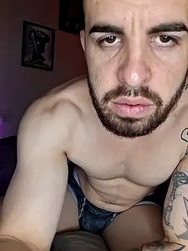 Snapshot of leoxxxgato chatting on 13, 5, 2026 leoxxxgato online show from 13, 5, 2026