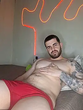 Snapshot of leoxxxgato chatting on 20, 5, 2026 leoxxxgato online show from 20, 5, 2026