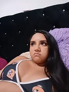 Snapshot of Valentina_Narvaez chatting on 6, 6, 2026 Valentina Narvaez online show from 6, 6, 2026
