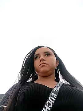 Valentina Narvaez online show from 10, 4, 2026
