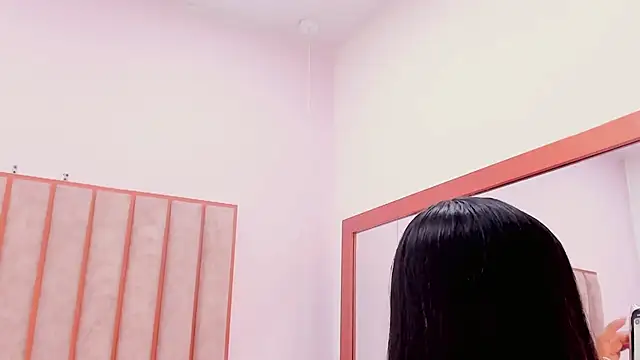Snapshot of Zoe_Monrow chatting on 18, 6, 2026 Zoe Monrow online show from 18, 6, 2026