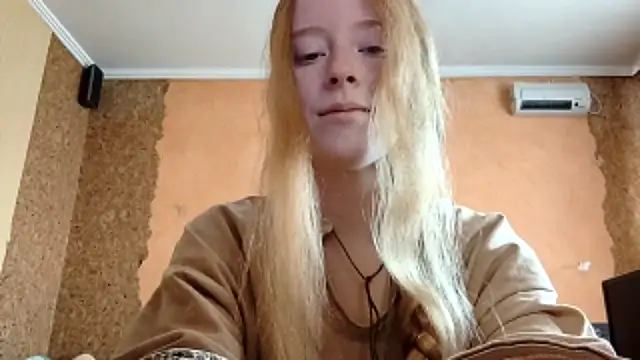 KateVibe 01 online show from 28, 4, 2026