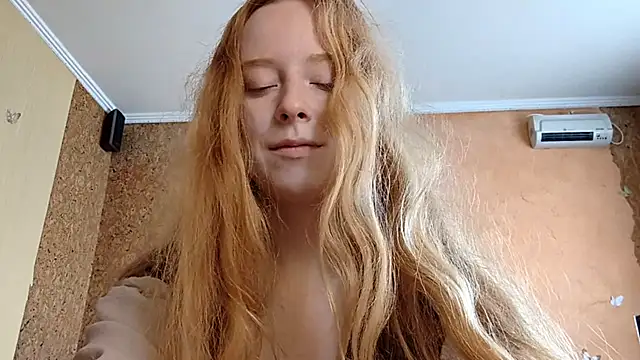 KateVibe 01 online show from 12, 7, 2026