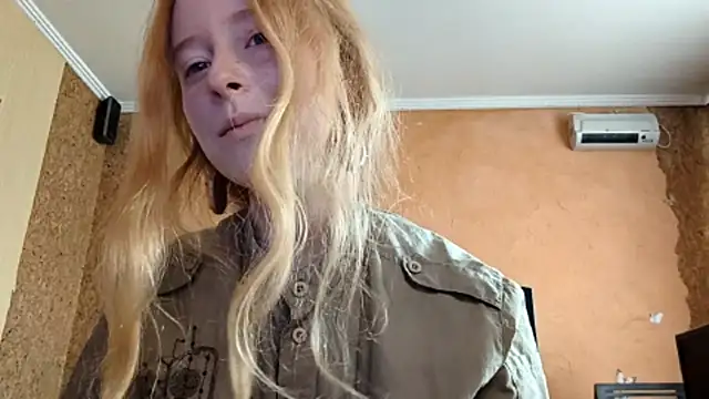 KateVibe 01 online show from 4, 5, 2026