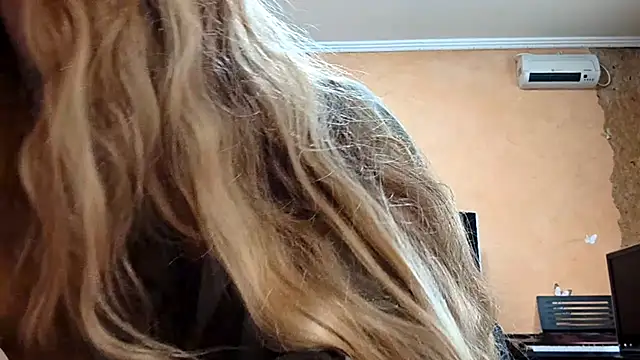 KateVibe 01 online show from 10, 7, 2026