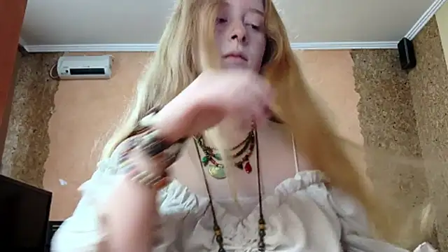 KateVibe 01 online show from 8, 5, 2026
