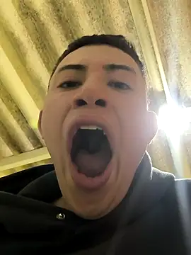 AlejoTheBig online show from 5, 4, 2026