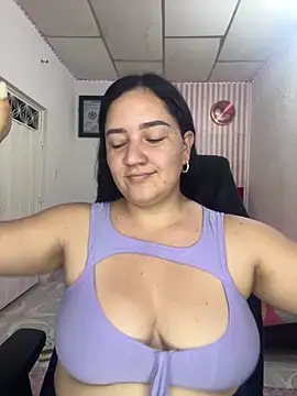 Fresita-12 online show from 29, 4, 2026