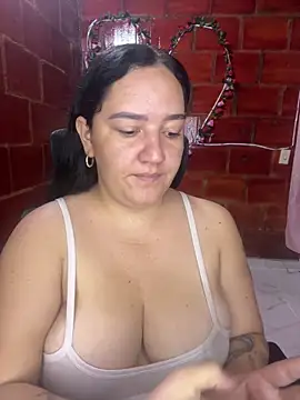 Fresita-12 online show from 12, 6, 2026