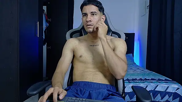 Snapshot of JakeMonroe chatting on 24, 6, 2026 JakeMonroe online show from 24, 6, 2026
