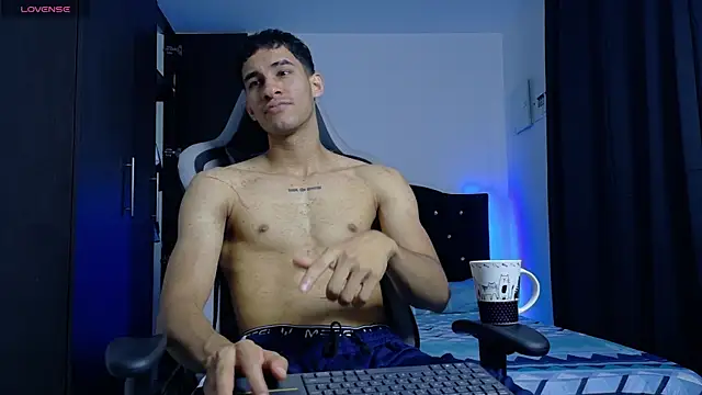 Snapshot of JakeMonroe chatting on 17, 6, 2026 JakeMonroe online show from 17, 6, 2026