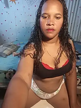 Snapshot of michelle_castillo chatting on 20, 5, 2026 michelle castillo online show from 20, 5, 2026