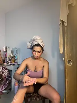 JassmineLove online show from 17, 5, 2026
