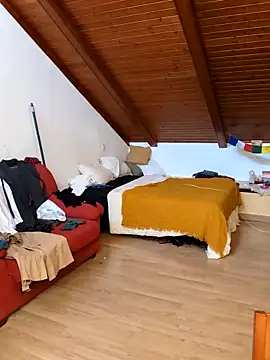 Julialexxxx online show from 10, 4, 2026