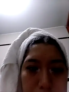 Snapshot of BlancaNievesxxo chatting on 8, 4, 2026 BlancaNievesxxo online show from 8, 4, 2026