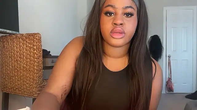 Snapshot of briianaaa chatting on 26, 6, 2026 briianaaa online show from 26, 6, 2026