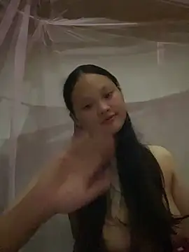 Snapshot of __Sunflower__ chatting on 30, 4, 2026 Sunflower online show from 30, 4, 2026