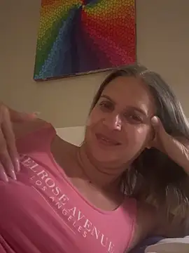 Snapshot of SweetLilTrouble chatting on 13, 5, 2026 SweetLilTrouble online show from 13, 5, 2026
