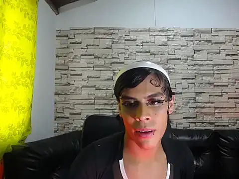 Snapshot of stefani_robles chatting on 26, 4, 2026 stefani robles online show from 26, 4, 2026