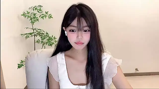 Snapshot of Kitteovo chatting on 3, 6, 2026 Kitteovo online show from 3, 6, 2026
