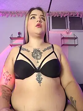 Snapshot of __MeganMY chatting on 23, 5, 2026 MeganMY online show from 23, 5, 2026