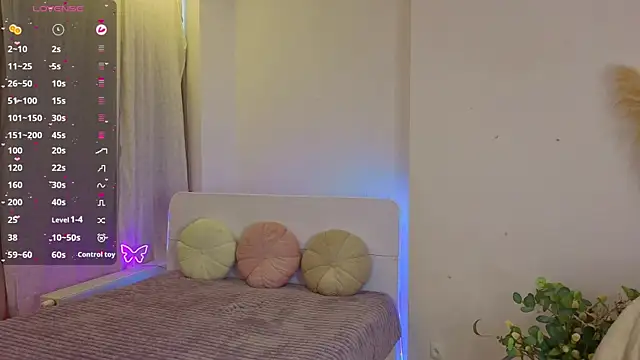 Nikkyy reed online show from 26, 6, 2026