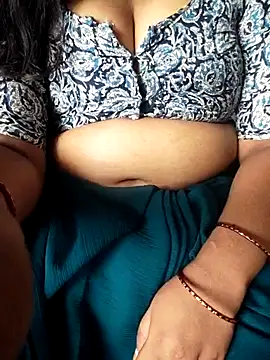 Snapshot of lovely-telugu chatting on 29, 6, 2026 lovely-telugu online show from 29, 6, 2026