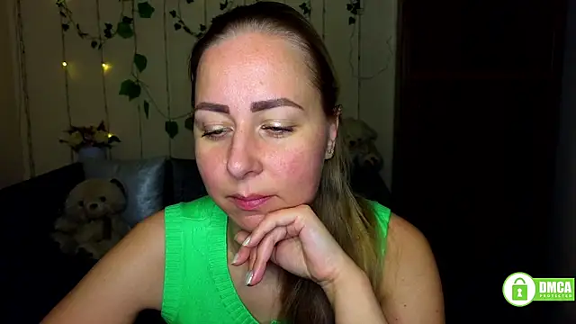 Alicewonderrmiss online show from 8, 4, 2026