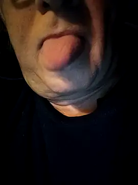 Snapshot of lickboy40 chatting on 10, 5, 2026 lickboy40 online show from 10, 5, 2026